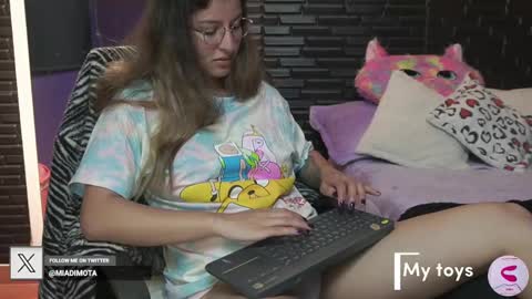 Mia online show from 02/23/25, 05:34