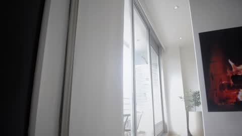 Mia online show from 02/13/25, 03:24