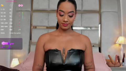 Call me Mia online show from 09/25/25, 08:45