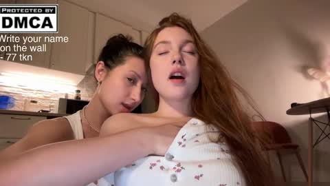 Mia online show from 04/21/26, 10:45