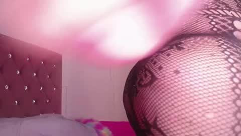 mia online show from 02/24/26, 01:03