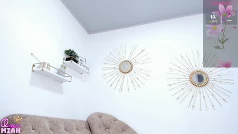 Miah Collins online show from 03/16/26, 06:45