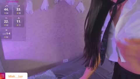 Miah online show from 10/31/25, 08:21