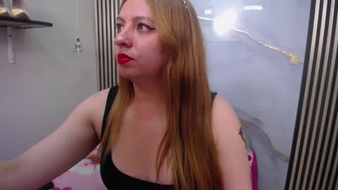 miah_princess online show from 02/08/26, 03:43