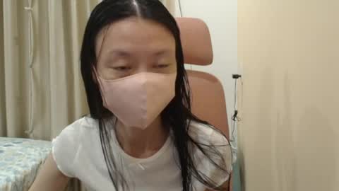 miahchan68 online show from 04/11/26, 02:43