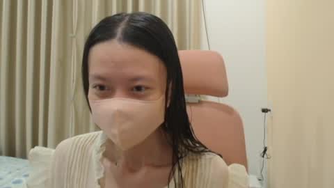 miahchan68 online show from 04/14/26, 02:01