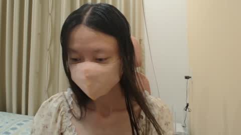 miahchan68 online show from 04/16/26, 03:46