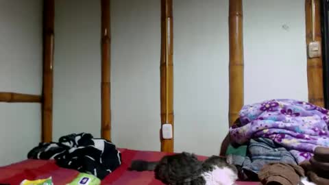 Mia  Sam online show from 04/19/26, 05:12