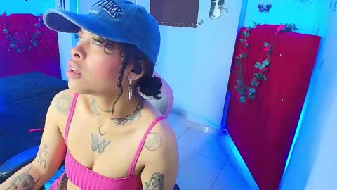 MIA VELEZ online show from 09/12/25, 02:22