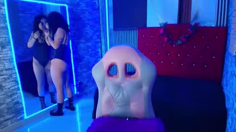 MIA VELEZ online show from 01/09/26, 04:15