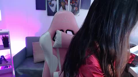 Mia Emily  online show from 02/26/26, 11:42