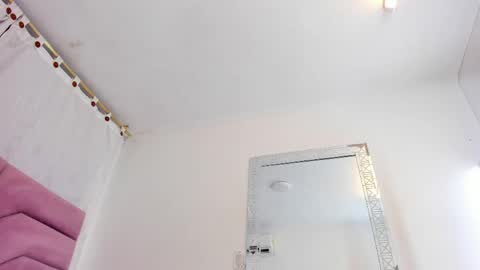 miajhonsonx online show from 04/19/26, 02:05