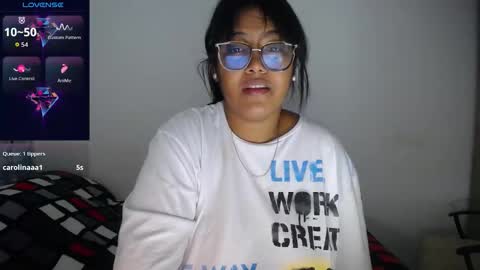 Snapshot of miajoseph_ chatting on 10/27/25, 02:37 miajoseph_ online show from 10/27/25, 02:37