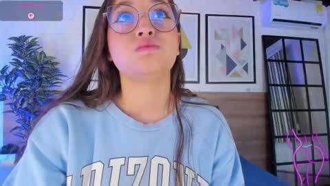 Mia  online show from 02/10/26, 03:21