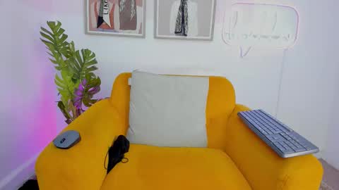 Snapshot of miakhalifa_7 chatting on 09/09/25, 03:50 Mia Khalifa online show from 09/09/25, 03:50