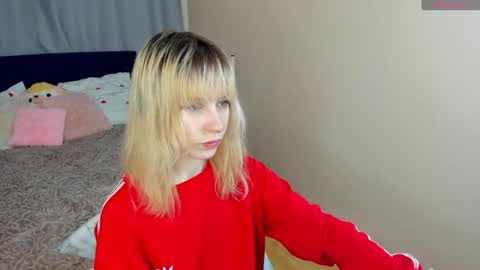 miakimiko online show from 05/10/26, 02:17