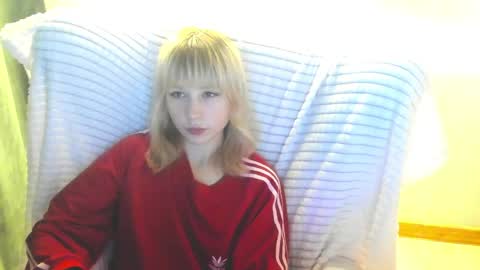 miakimiko online show from 05/24/26, 02:27