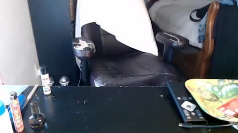 Mark online show from 09/11/25, 05:35