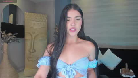 Call me Mia  online show from 04/08/26, 07:36