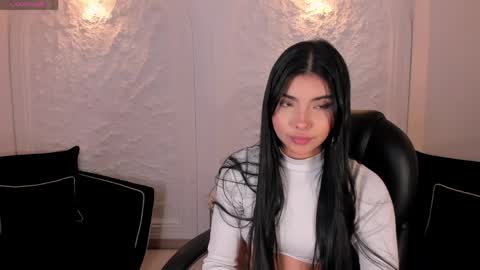 Call me Mia  online show from 04/20/26, 07:26