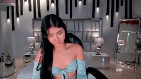 Call me Mia  online show from 06/24/26, 07:02