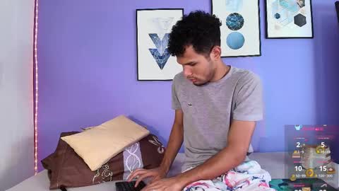 Mia online show from 02/21/25, 07:10