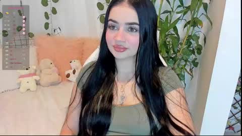 Snapshot of miamaiha chatting on 02/15/25, 02:37 mia 600am-1000am Colombia time online show from 02/15/25, 02:37