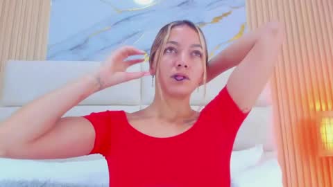 Snapshot of miamalkovaa_ chatting on 06/09/26, 01:12 Mia Malkova online show from 06/09/26, 01:12