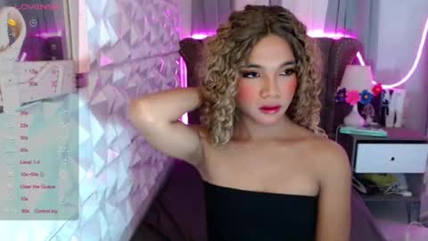 Snapshot of miamalkovax chatting on 06/28/26, 04:35 miamalkovax online show from 06/28/26, 04:35