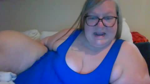 Miamarie555 online show from 04/22/26, 01:08