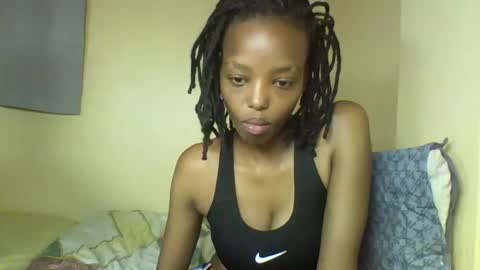 Snapshot of miami_muffin chatting on 01/09/26, 12:46 Muffin online show from 01/09/26, 12:46