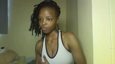 Snapshot of miami_muffin chatting on 01/11/26, 10:20 Muffin online show from 01/11/26, 10:20