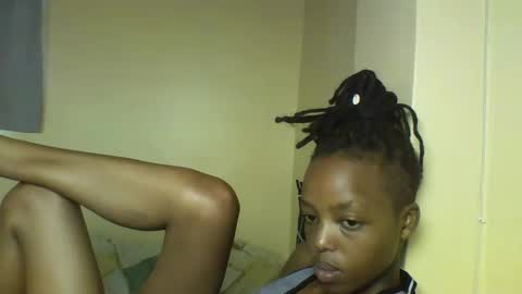 Snapshot of miami_muffin chatting on 01/13/26, 10:53 Muffin online show from 01/13/26, 10:53