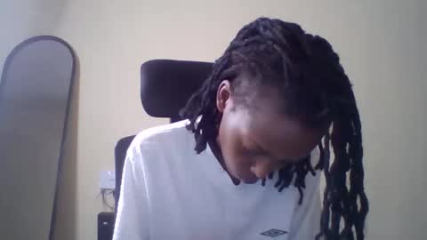 Muffin online show from 03/22/26, 02:20