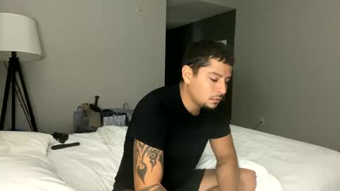 Snapshot of miamiclos1 chatting on 01/23/25, 10:54 miamiclos1 online show from 01/23/25, 10:54