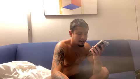 Snapshot of miamiclos1 chatting on 02/05/25, 01:54 miamiclos1 online show from 02/05/25, 01:54