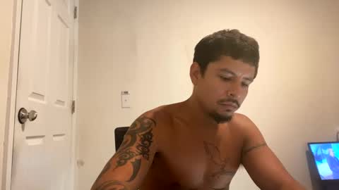 Snapshot of miamiclos1 chatting on 09/09/25, 11:32 miamiclos1 online show from 09/09/25, 11:32