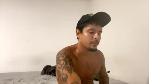 Snapshot of miamiclos1 chatting on 09/28/25, 07:41 miamiclos1 online show from 09/28/25, 07:41