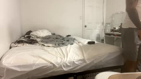 miamiclos1 online show from 11/10/25, 02:21