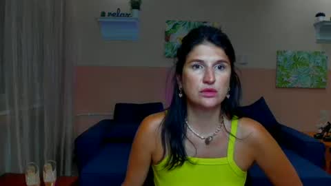 Snapshot of miamilff_sugar chatting on 07/28/26, 05:25 Alianna online show from 07/28/26, 05:25
