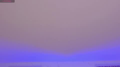 Mia   -5 7001400 Follow  online show from 10/07/25, 01:08