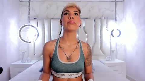 Mia Morgann online show from 02/26/25, 12:03