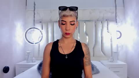 Mia Morgann online show from 03/08/25, 01:03