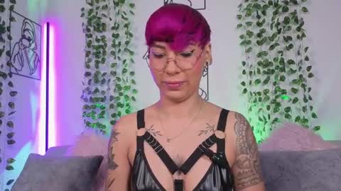 Mia Morgann online show from 04/18/26, 03:27