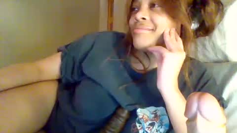 Snapshot of miamuffin8 chatting on 12/04/24, 08:12 MiaMuffn online show from 12/04/24, 08:12