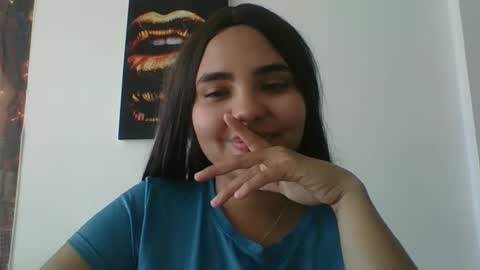 Snapshot of miapeyton chatting on 12/02/24, 05:59 Mia Peyton   online show from 12/02/24, 05:59