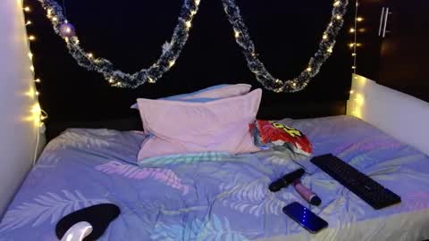 Snapshot of miapeyton chatting on 12/30/24, 07:21 Mia Peyton   online show from 12/30/24, 07:21