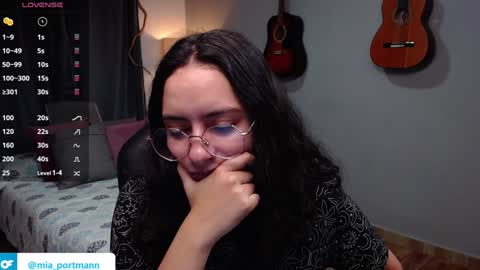 MIAPORTMANN online show from 01/14/25, 12:14