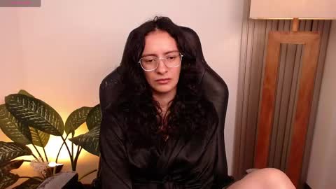 MIAPORTMANN online show from 04/17/26, 11:46