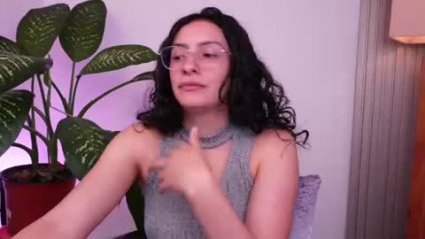 Snapshot of miaportman chatting on 06/14/26, 03:25 MIAPORTMANN online show from 06/14/26, 03:25